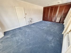 Bedroom- click for photo gallery